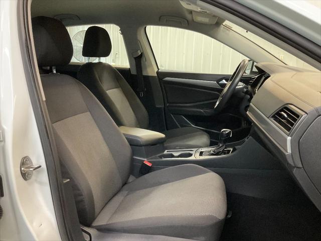 used 2021 Volkswagen Jetta car, priced at $15,900