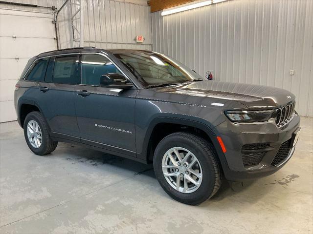 new 2025 Jeep Grand Cherokee car, priced at $41,470