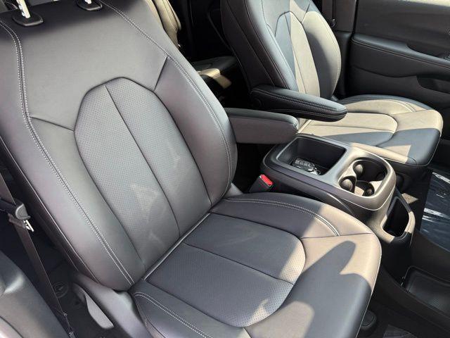 new 2026 Chrysler Pacifica car, priced at $45,044