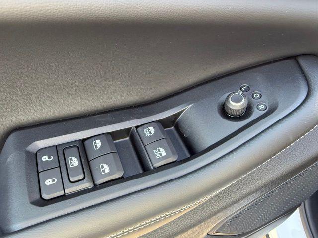 new 2025 Jeep Grand Cherokee L car, priced at $51,163