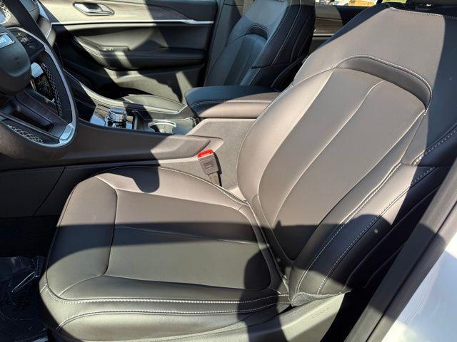 new 2025 Jeep Grand Cherokee L car, priced at $51,163