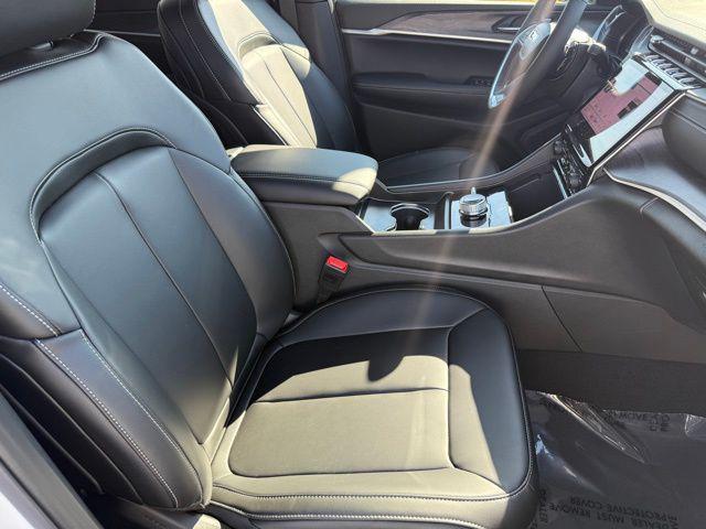 new 2025 Jeep Grand Cherokee L car, priced at $51,163