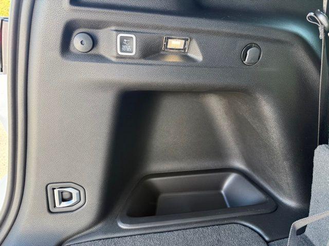 new 2025 Jeep Grand Cherokee L car, priced at $51,163