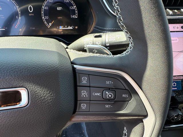 new 2025 Jeep Grand Cherokee car, priced at $53,406