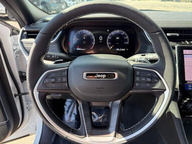 new 2025 Jeep Grand Cherokee car, priced at $53,406