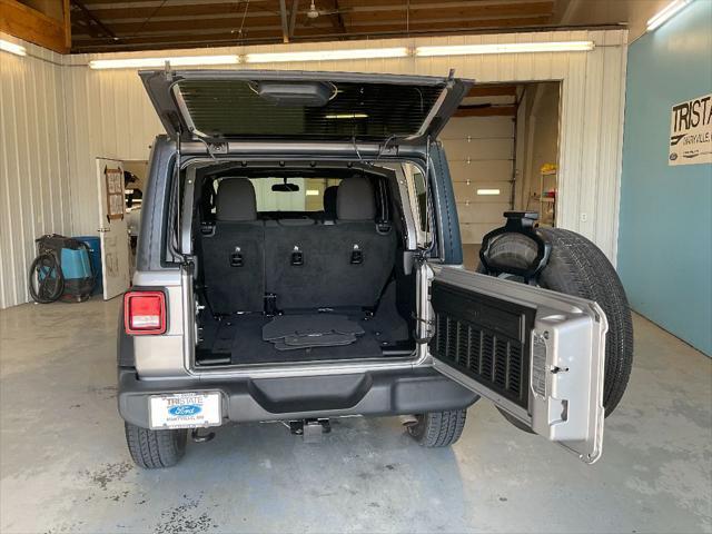 used 2019 Jeep Wrangler Unlimited car, priced at $34,500