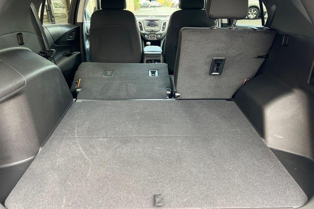 used 2022 Chevrolet Equinox car, priced at $22,995