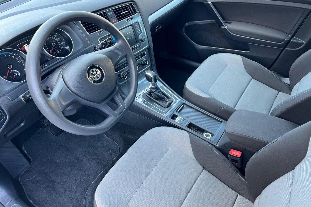 used 2016 Volkswagen e-Golf car, priced at $7,888