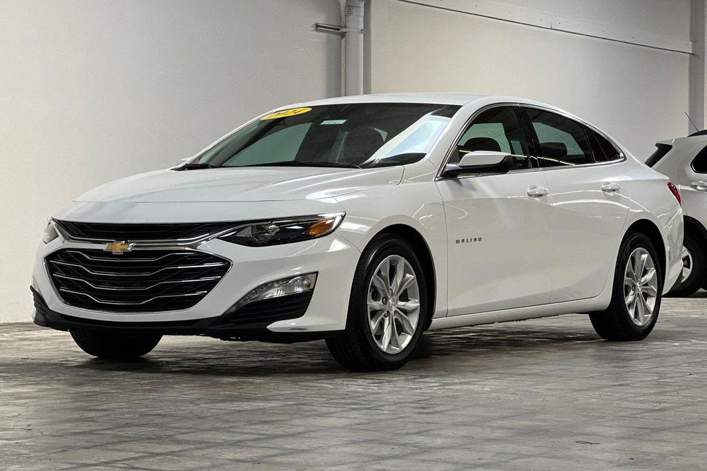 used 2024 Chevrolet Malibu car, priced at $18,995