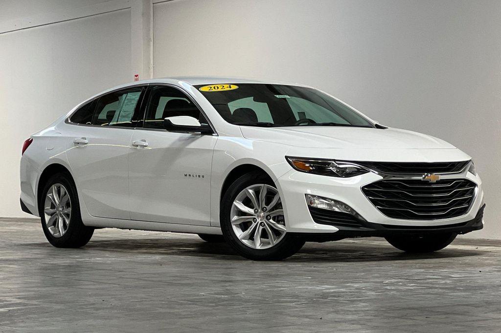 used 2024 Chevrolet Malibu car, priced at $18,995