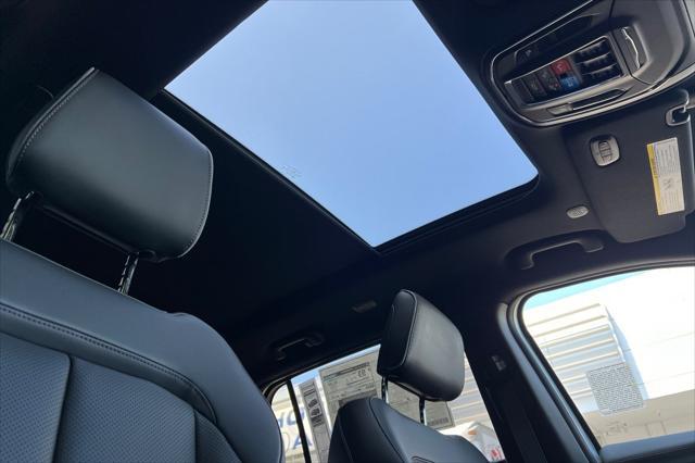 new 2025 Jeep Wagoneer S car, priced at $57,469