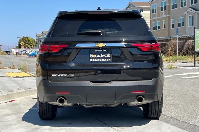 used 2022 Chevrolet Traverse car, priced at $27,555