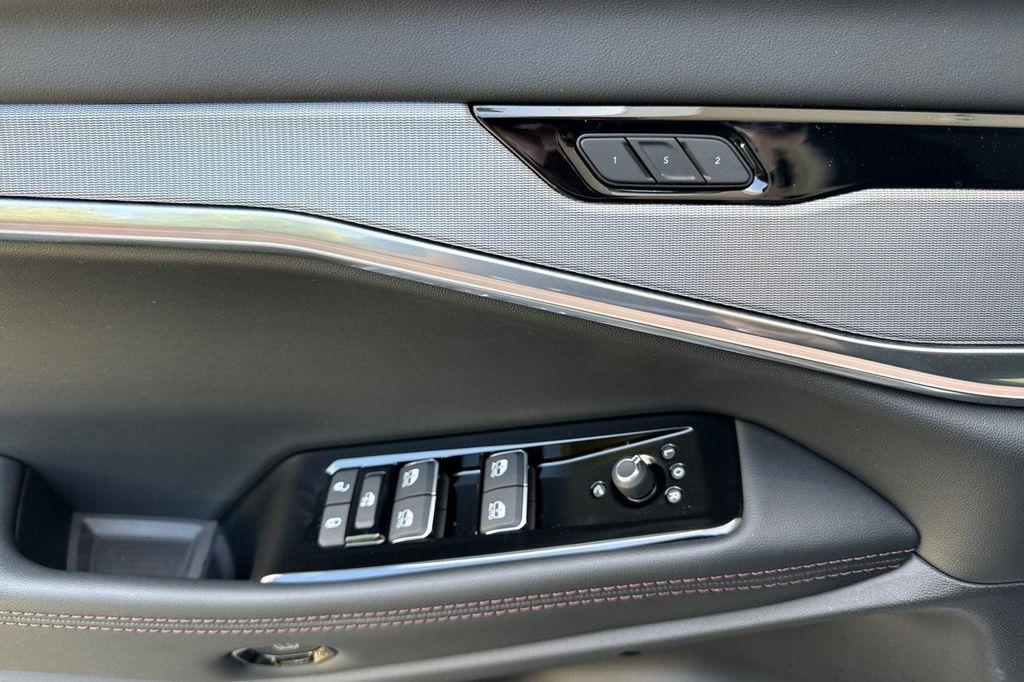 new 2025 Jeep Wagoneer S car, priced at $61,647