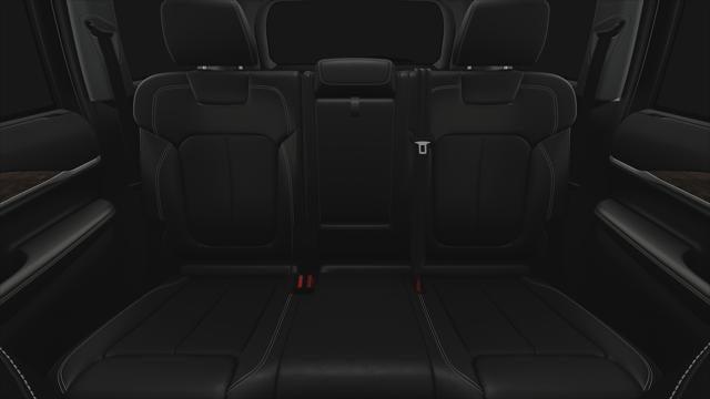 new 2025 Jeep Grand Cherokee car, priced at $50,680