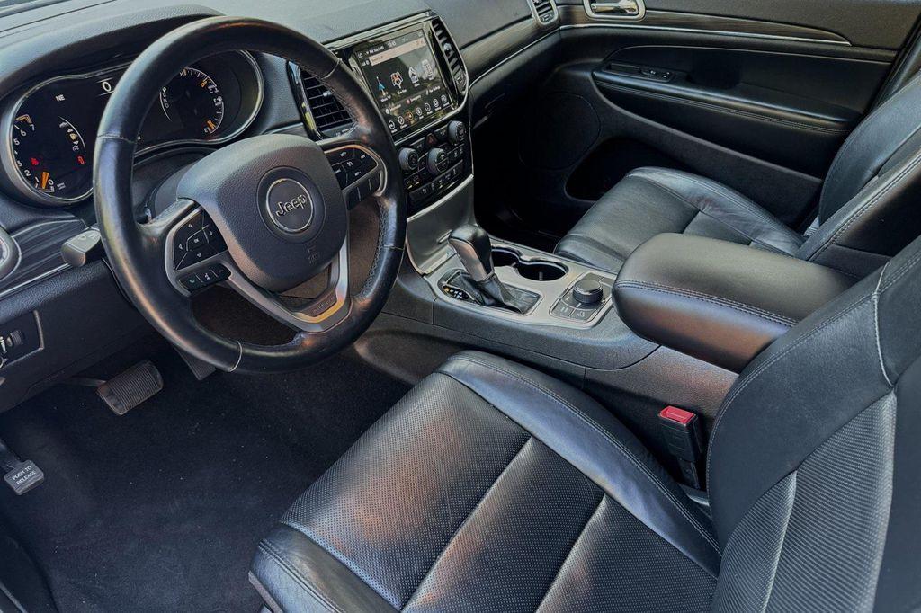 used 2021 Jeep Grand Cherokee car, priced at $23,655