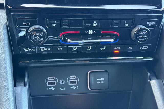 new 2025 Jeep Grand Cherokee car, priced at $45,795