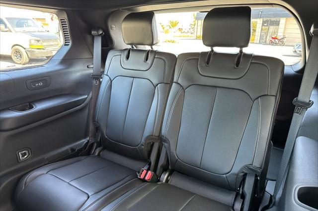 new 2025 Jeep Grand Cherokee car, priced at $45,795