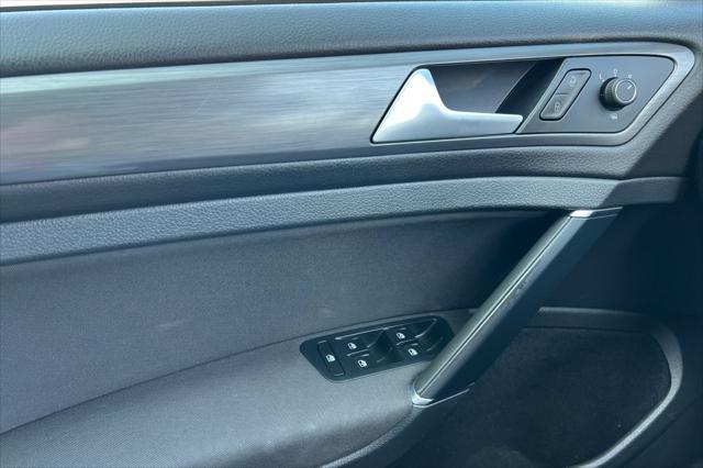 used 2019 Volkswagen e-Golf car, priced at $17,888