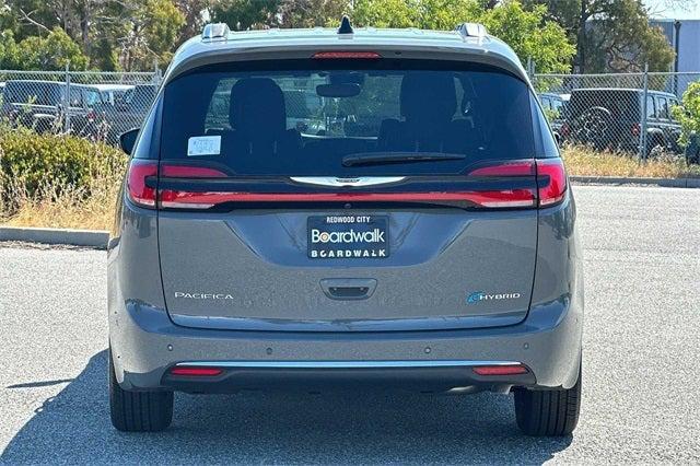 new 2023 Chrysler Pacifica car, priced at $54,544