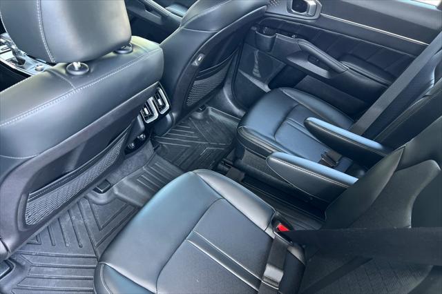 used 2021 Kia Sorento car, priced at $32,311