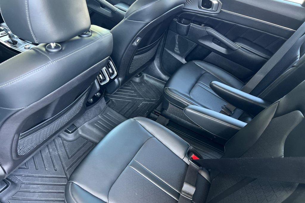 used 2021 Kia Sorento car, priced at $27,222