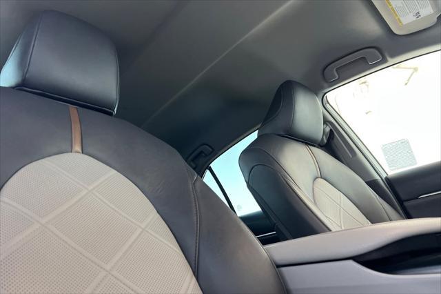 used 2019 Toyota Camry Hybrid car, priced at $22,311