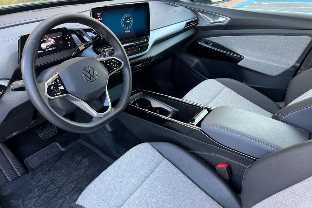 used 2023 Volkswagen ID.4 car, priced at $24,552
