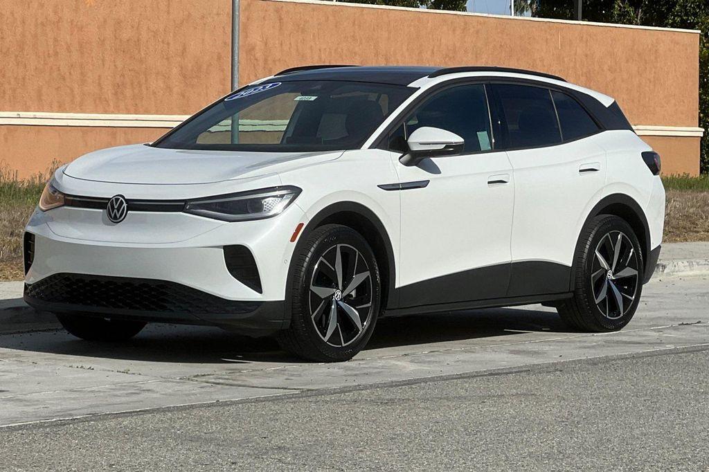 used 2023 Volkswagen ID.4 car, priced at $24,999