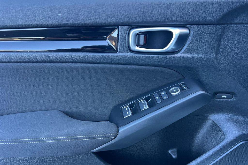 used 2025 Honda Civic Hybrid car, priced at $29,887