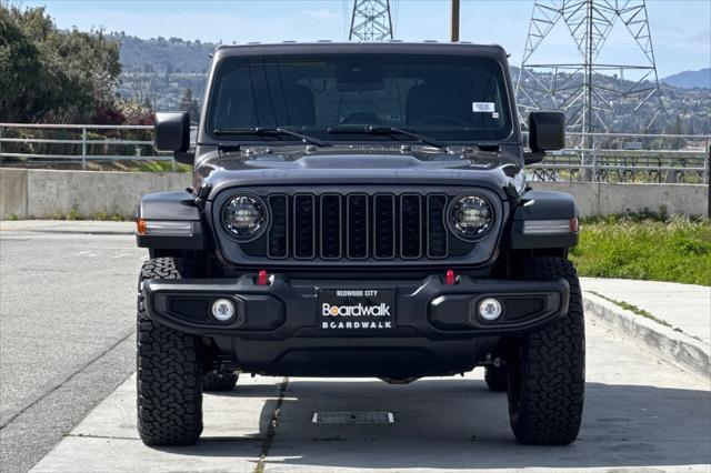new 2025 Jeep Wrangler car, priced at $57,132