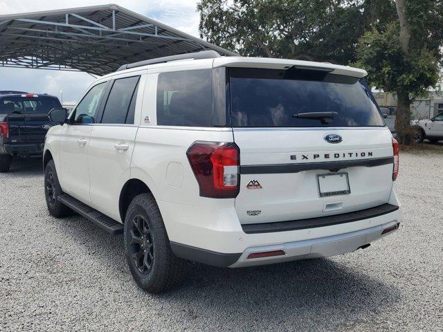 new 2024 Ford Expedition car, priced at $70,898