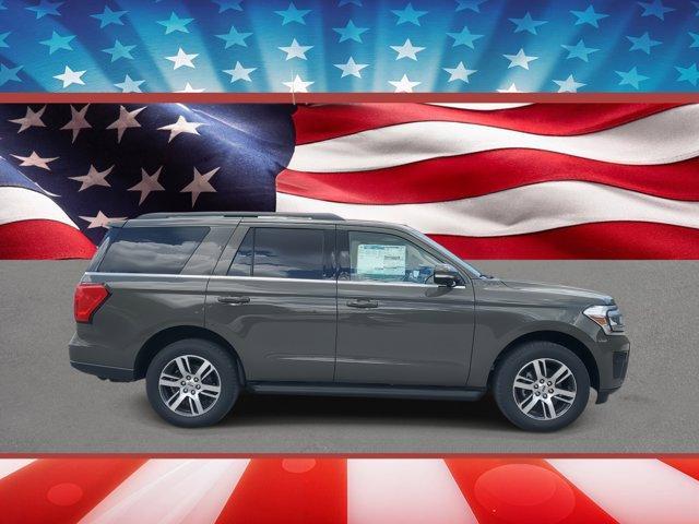 new 2024 Ford Expedition car, priced at $56,940