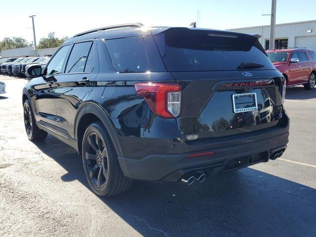 used 2022 Ford Explorer car, priced at $41,995