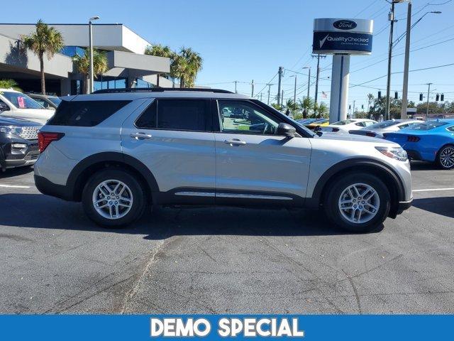 new 2025 Ford Explorer car, priced at $41,995