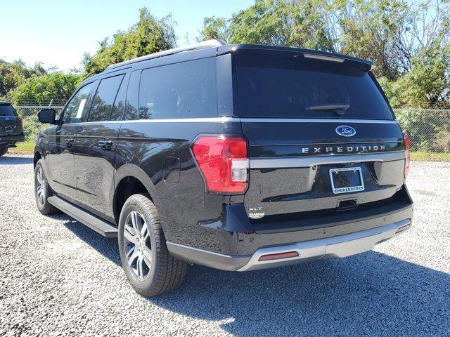 new 2024 Ford Expedition Max car, priced at $60,424