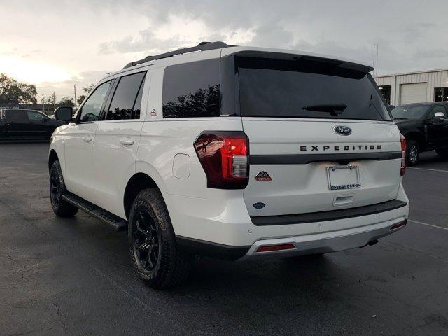 used 2022 Ford Expedition car, priced at $59,998