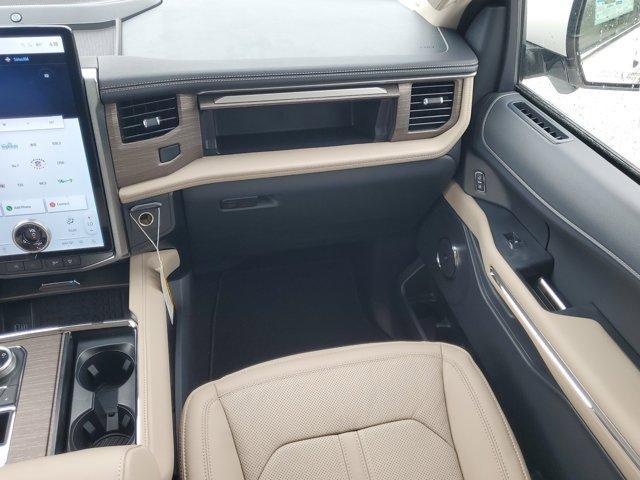 new 2024 Ford Expedition car, priced at $70,922
