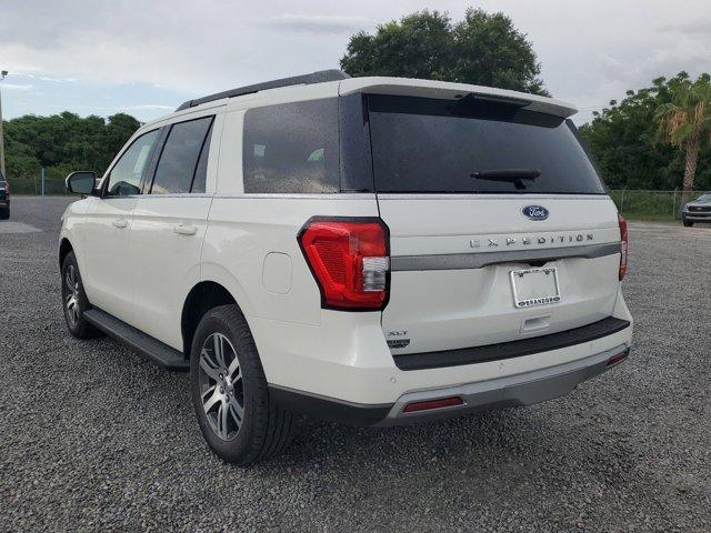 new 2024 Ford Expedition car, priced at $58,402