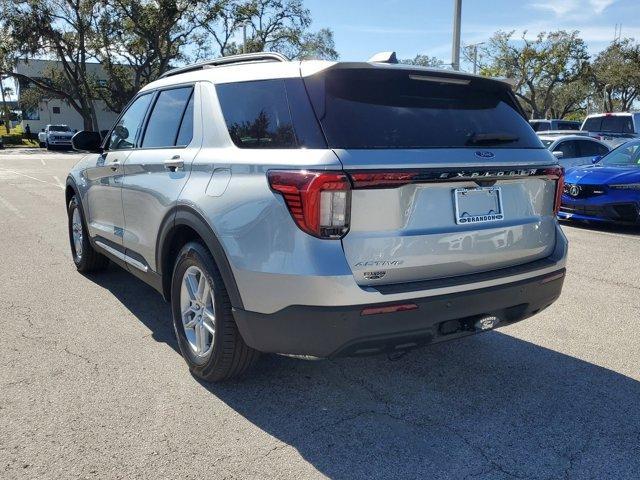 new 2025 Ford Explorer car, priced at $36,612