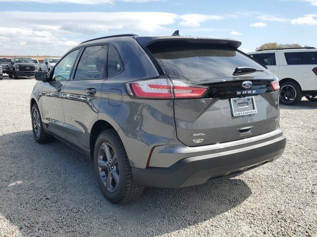 new 2024 Ford Edge car, priced at $35,907