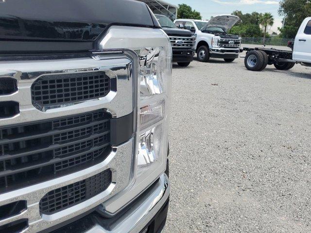 new 2024 Ford F-450 car, priced at $73,115