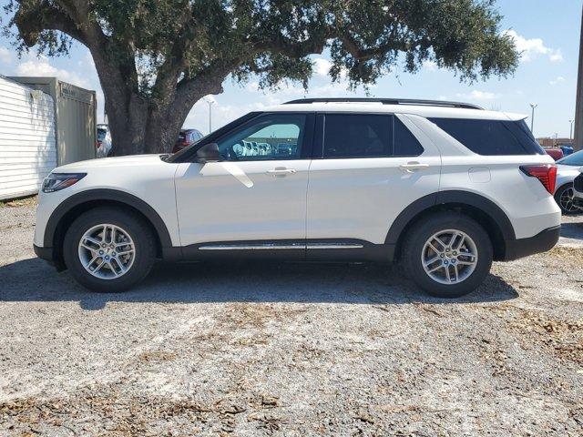 new 2025 Ford Explorer car, priced at $40,364