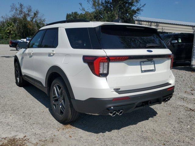 new 2025 Ford Explorer car, priced at $58,758