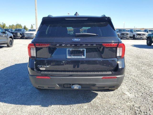 new 2025 Ford Explorer car, priced at $39,111