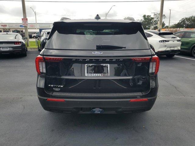 new 2025 Ford Explorer car, priced at $40,220