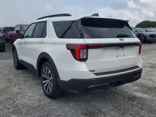 new 2025 Ford Explorer car, priced at $48,645