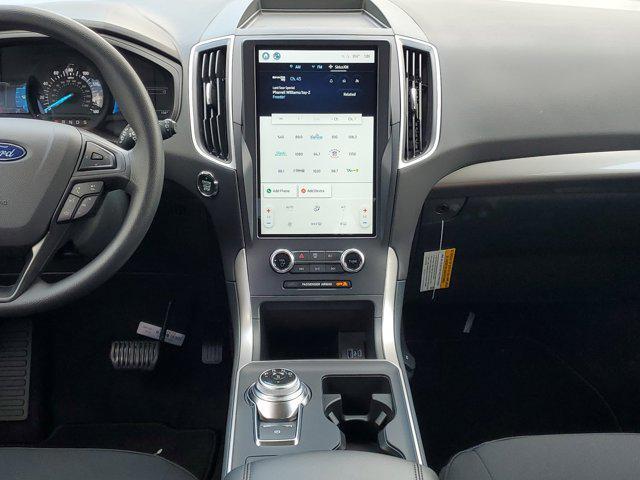 new 2024 Ford Edge car, priced at $33,158