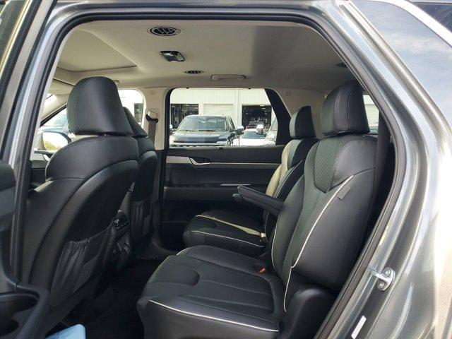 used 2024 Hyundai Palisade car, priced at $40,793