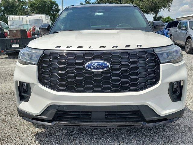 new 2025 Ford Explorer car, priced at $54,405