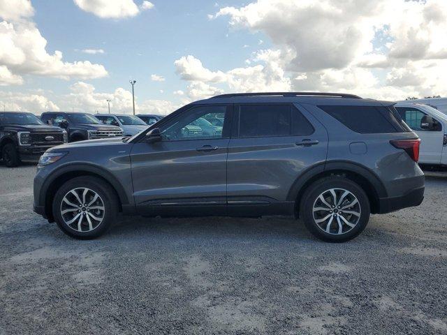 new 2025 Ford Explorer car, priced at $45,326